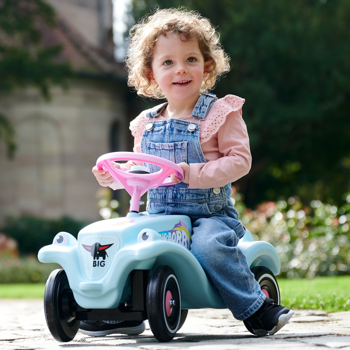 BIG Bobby Car Unicorn – side view for kids