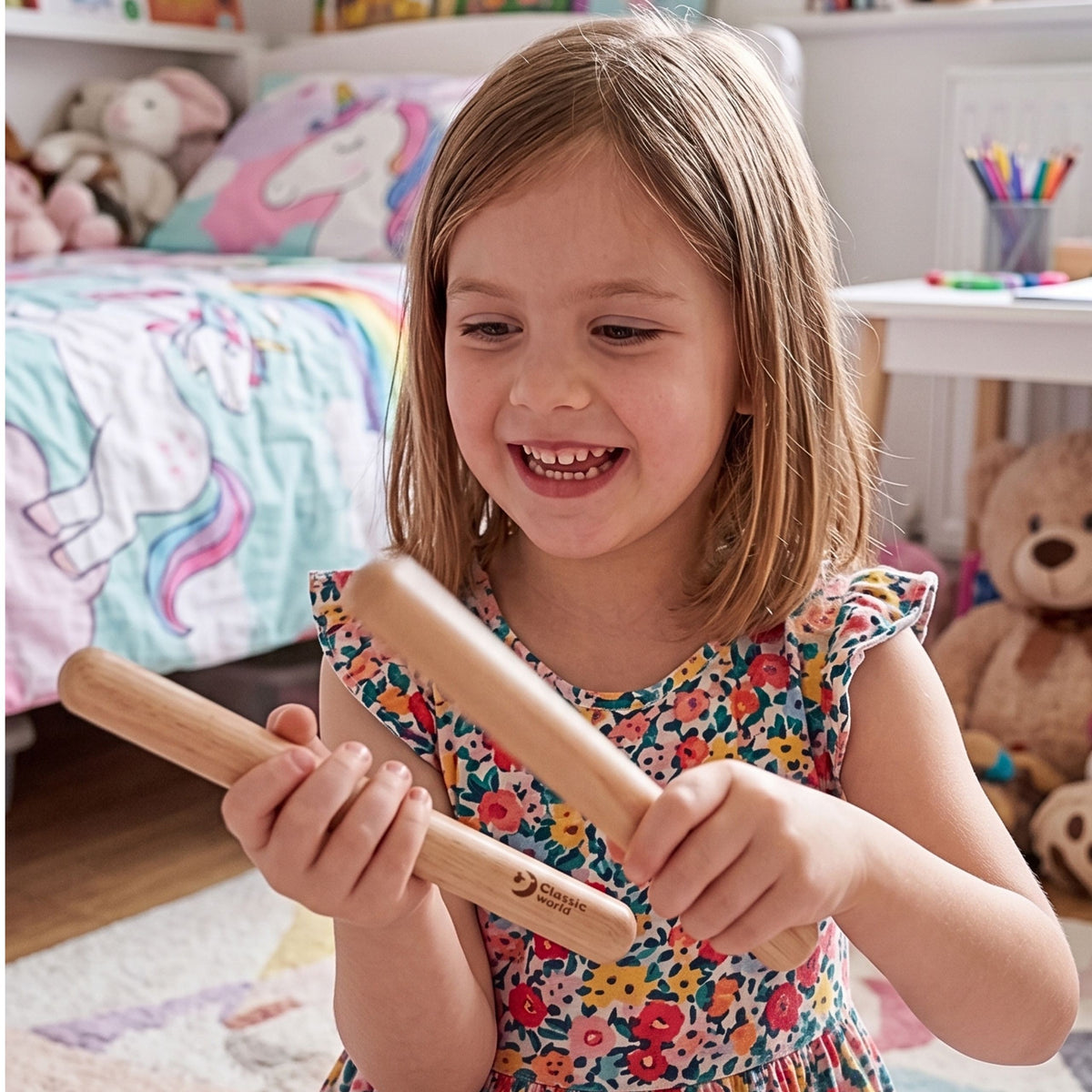 Wooden claves with a short, clear rhythm sound