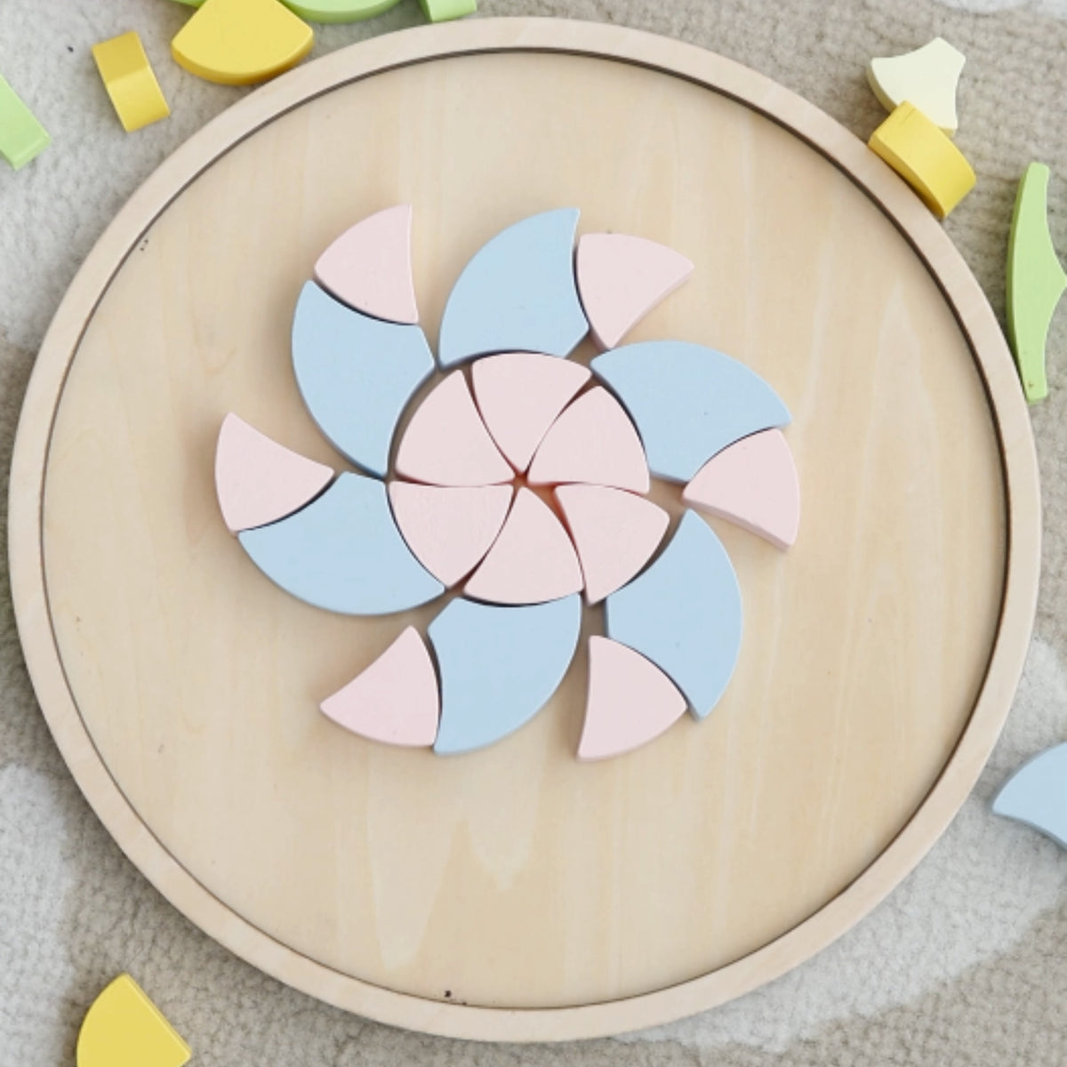 Classic World mandalas puzle – pasteļtoņu klucīši