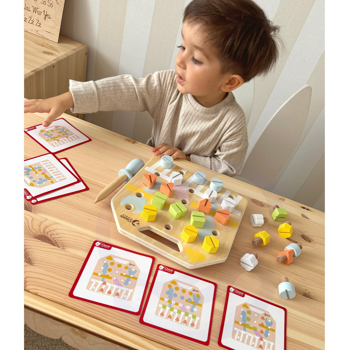 Classic World screw board – board with screws