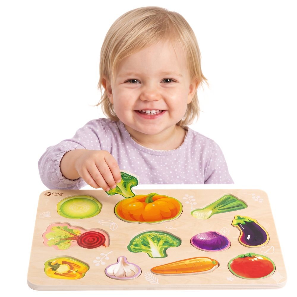 Classic World Montessori koka dārzeņu puzle, 6 gab.