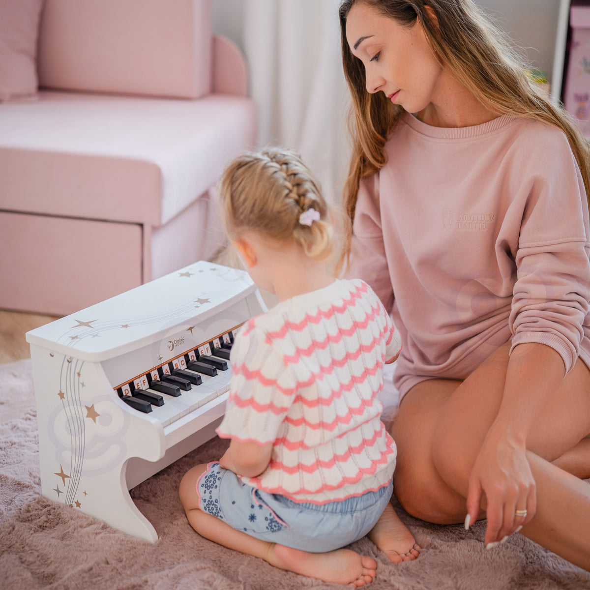 Classic World white piano – white keyboard
