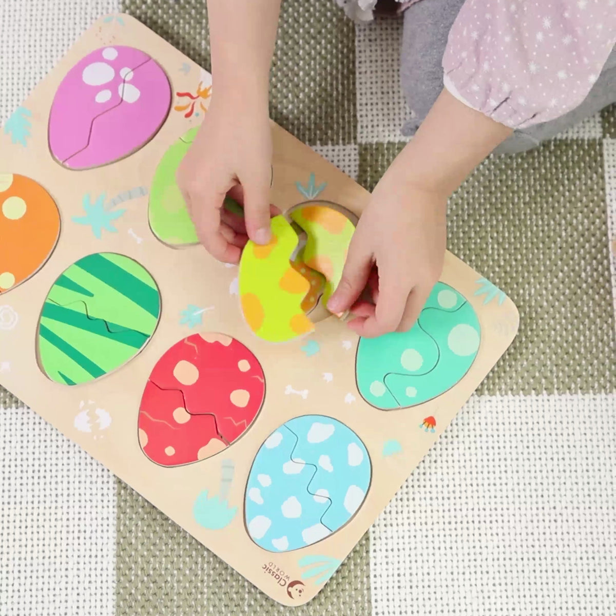 Classic World dinosaur egg puzzle – dinosaur figures