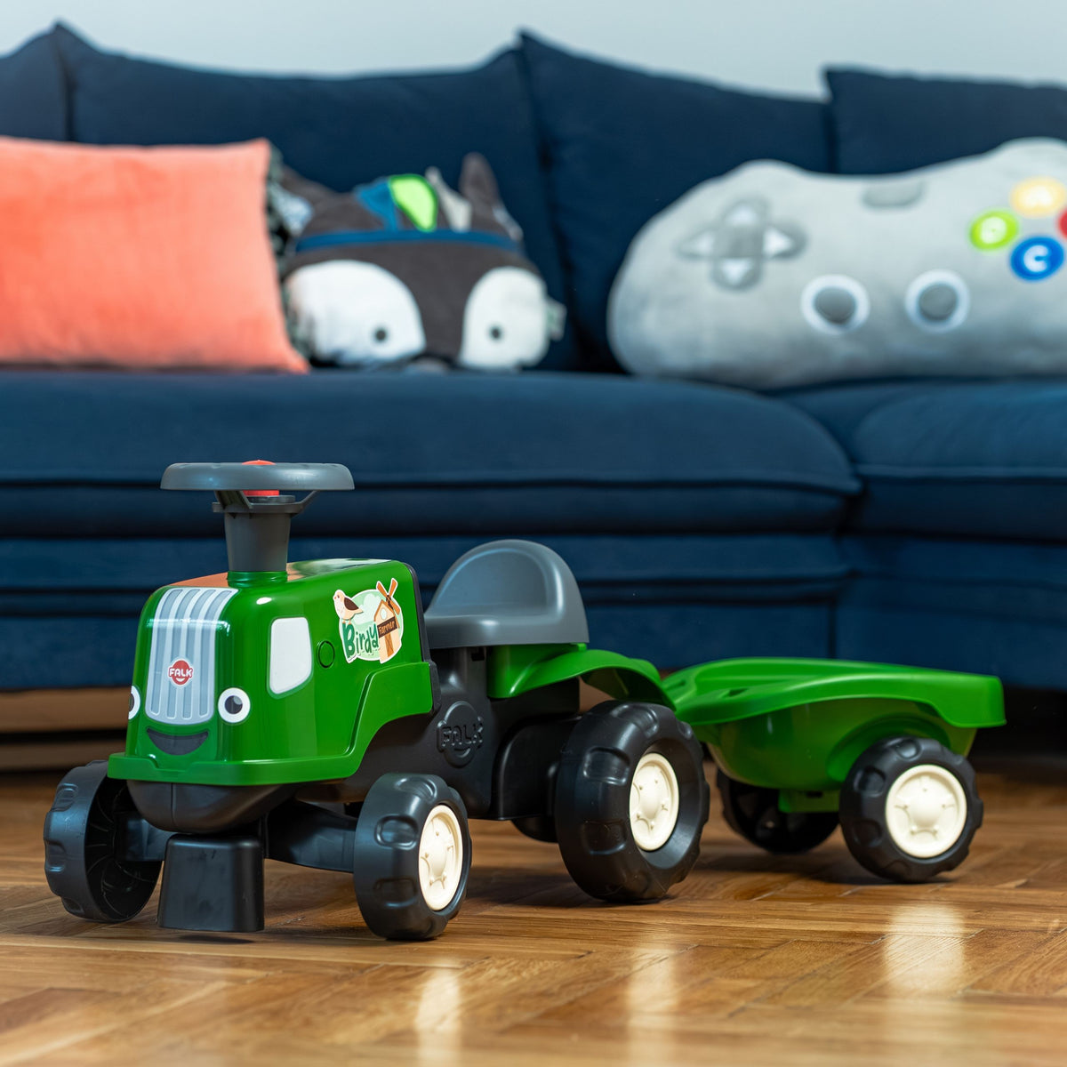 FALK Birdy Farm traktors – fermas tēmas dizaina detaļas