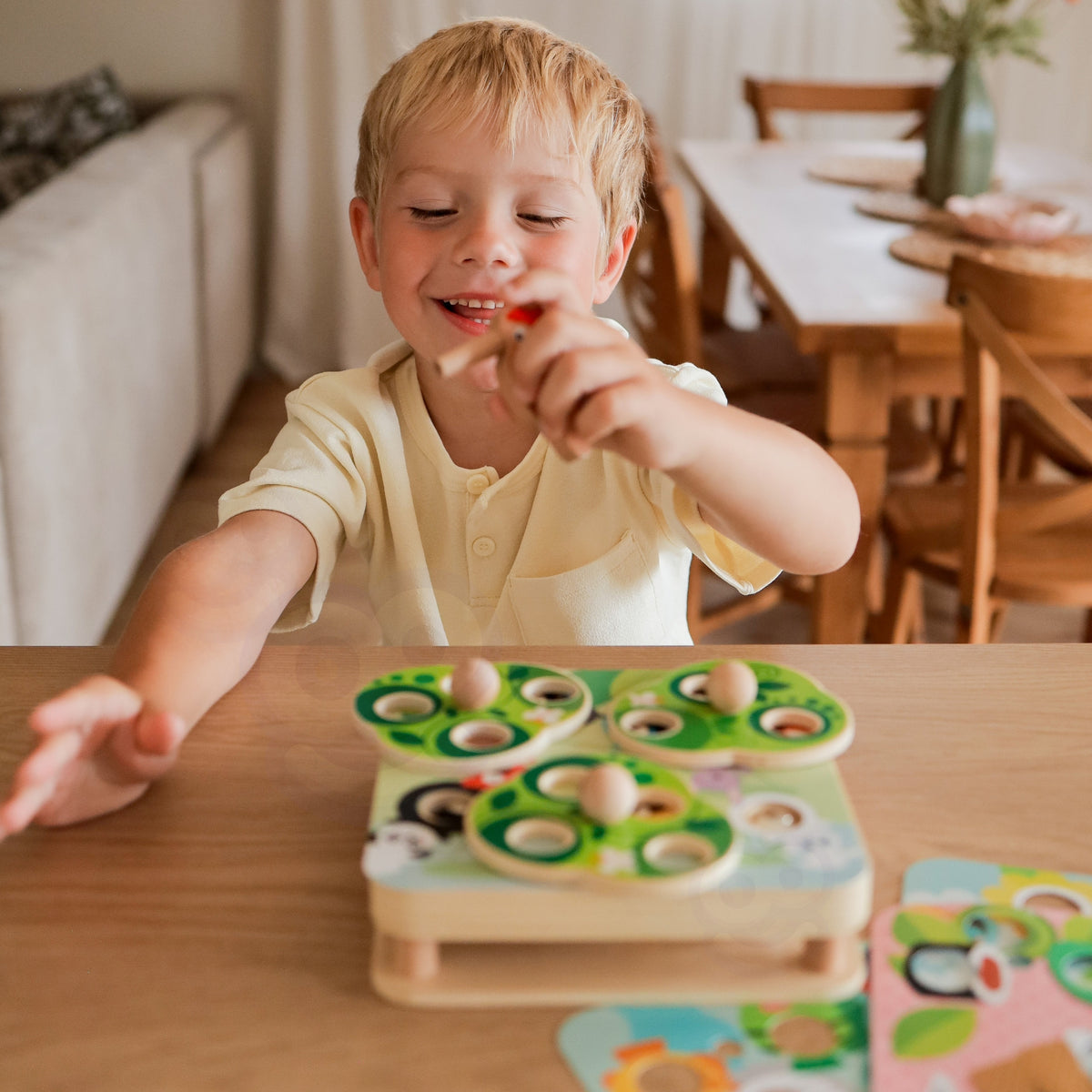 Tooky Toy putniņš un kukaiņi – rakstu kartītes