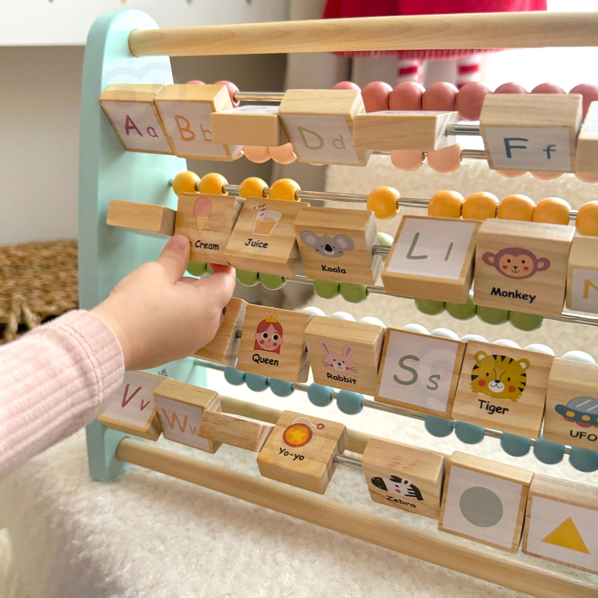 Tooky Toy wooden abacus – pictures and words