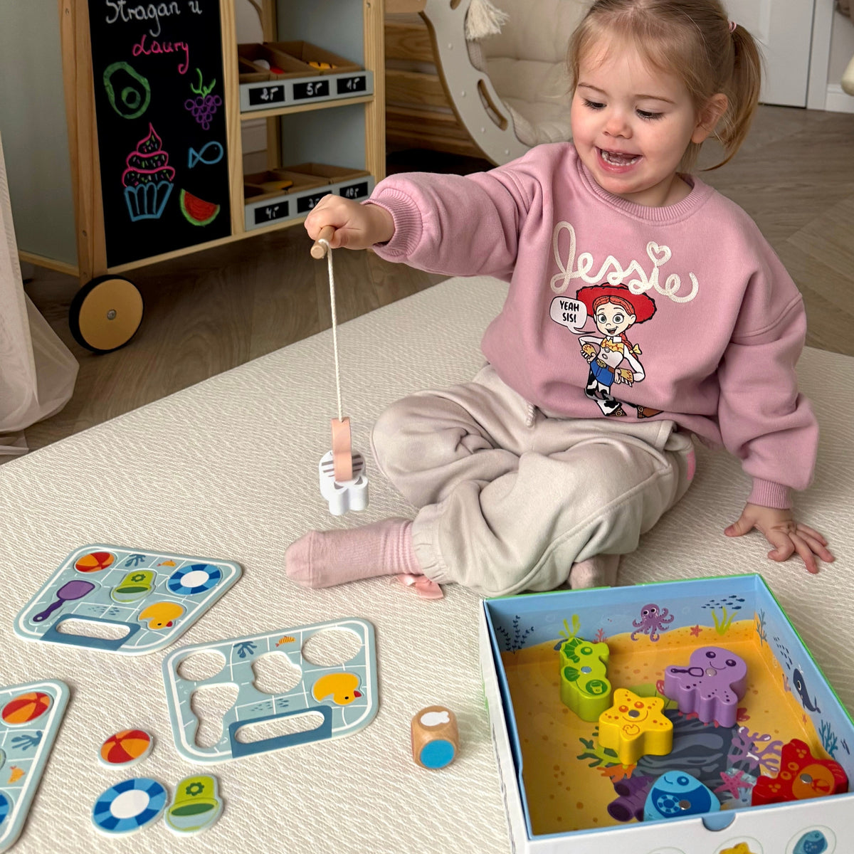 Tooky Toy fishing game – illustrated pool