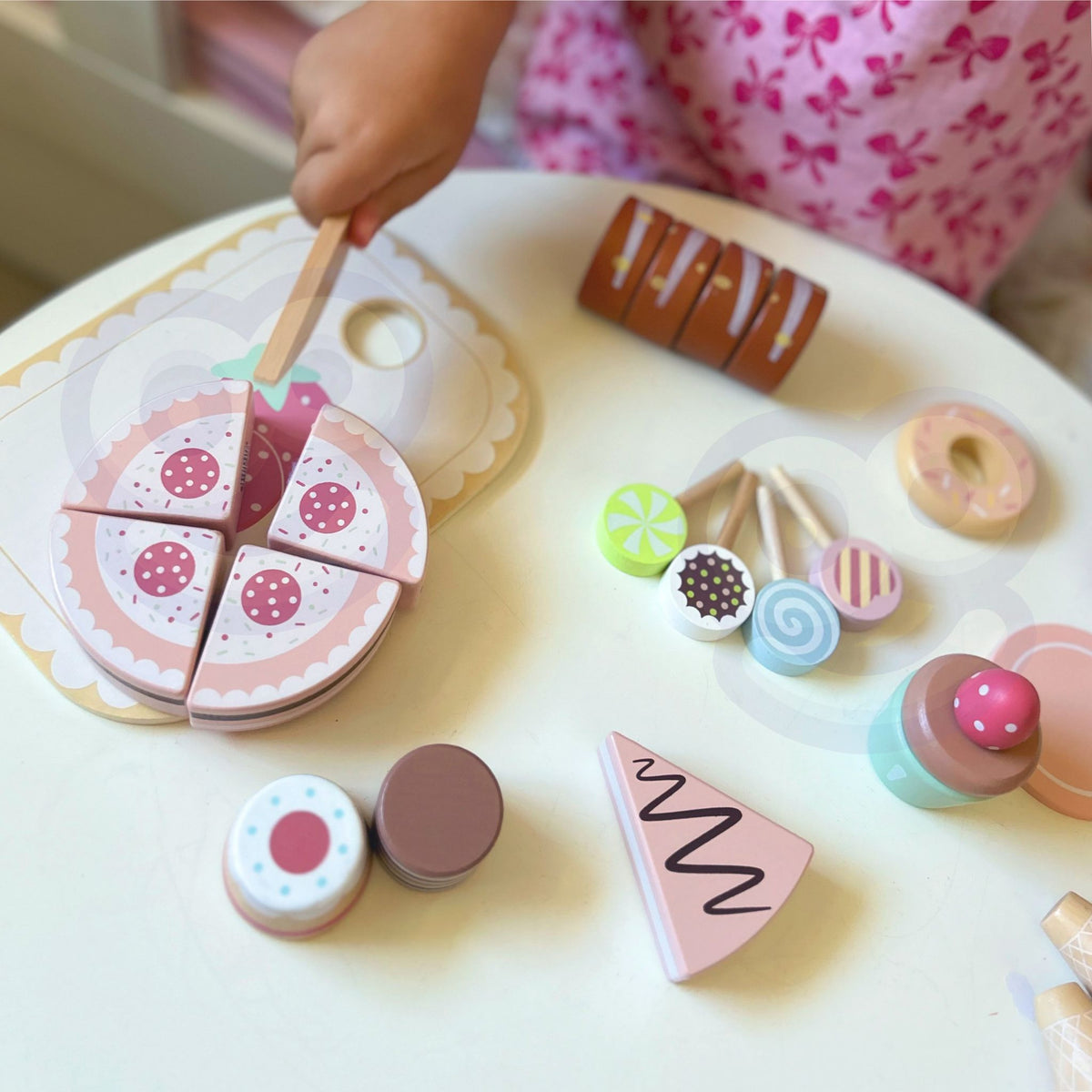 Tooky Toy wooden sweets set – lollipops, doughnut and cupcake