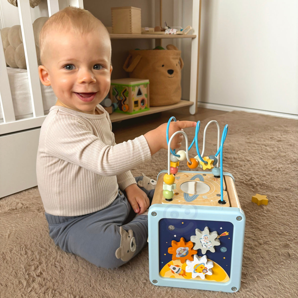 Tooky Toy kosmosa kubs – kosmosa formu šķirotājs