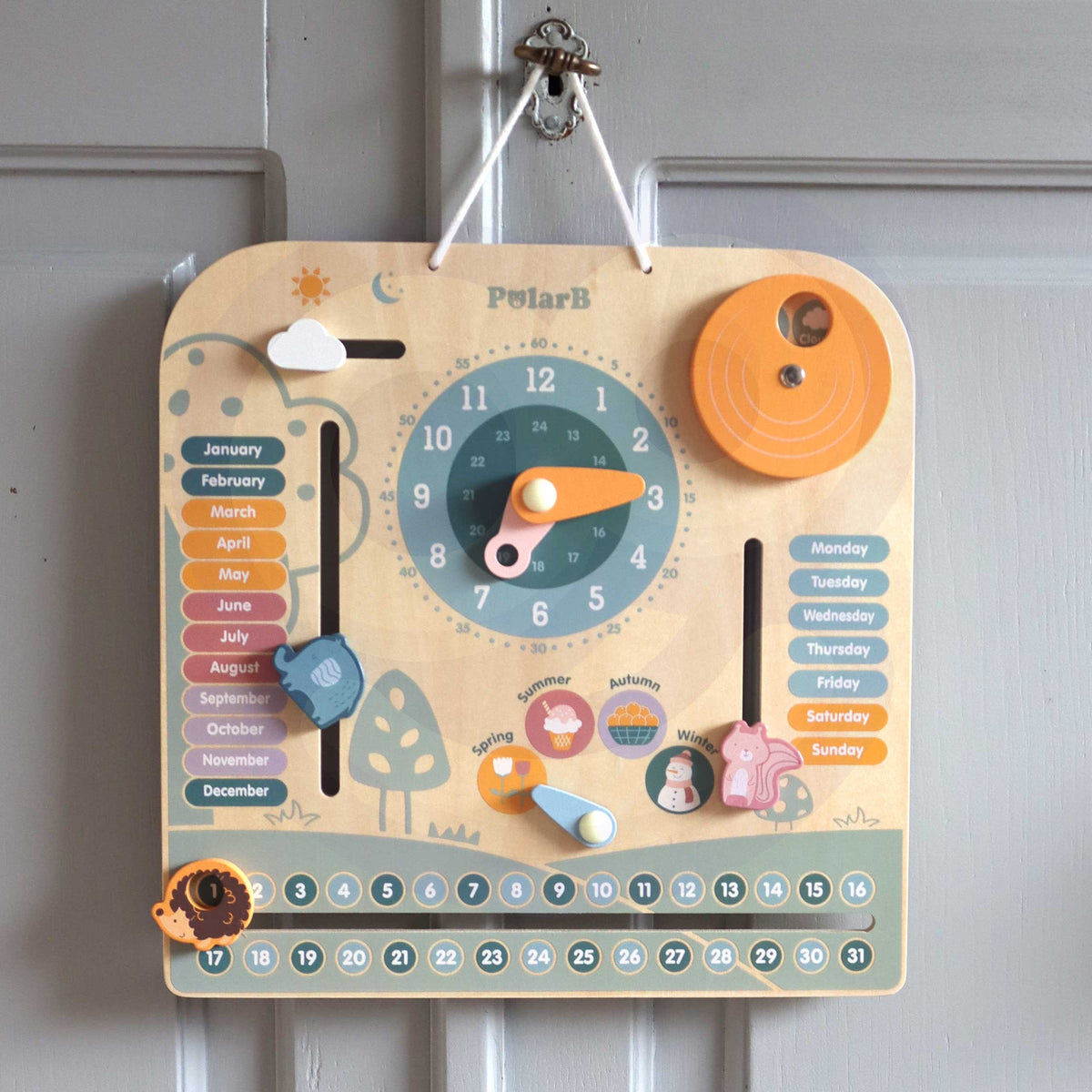 Viga PolarB calendar and clock – animal date markers