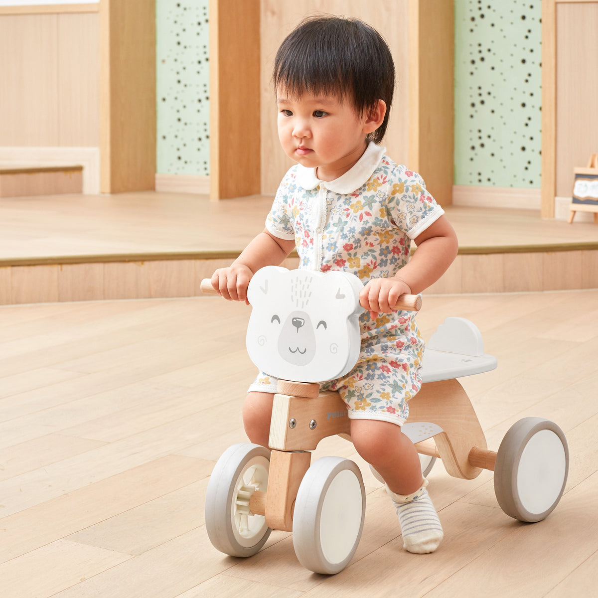 Viga PolarB polar bear ride-on – bear-shaped wooden handlebars