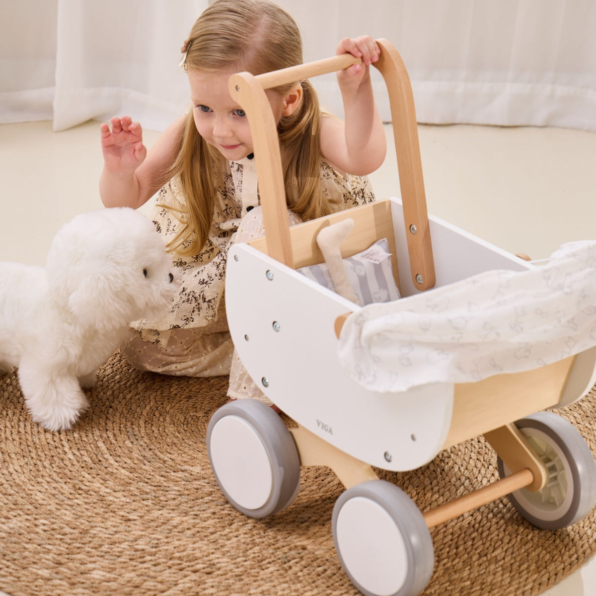Viga wooden doll pram – pram from the side