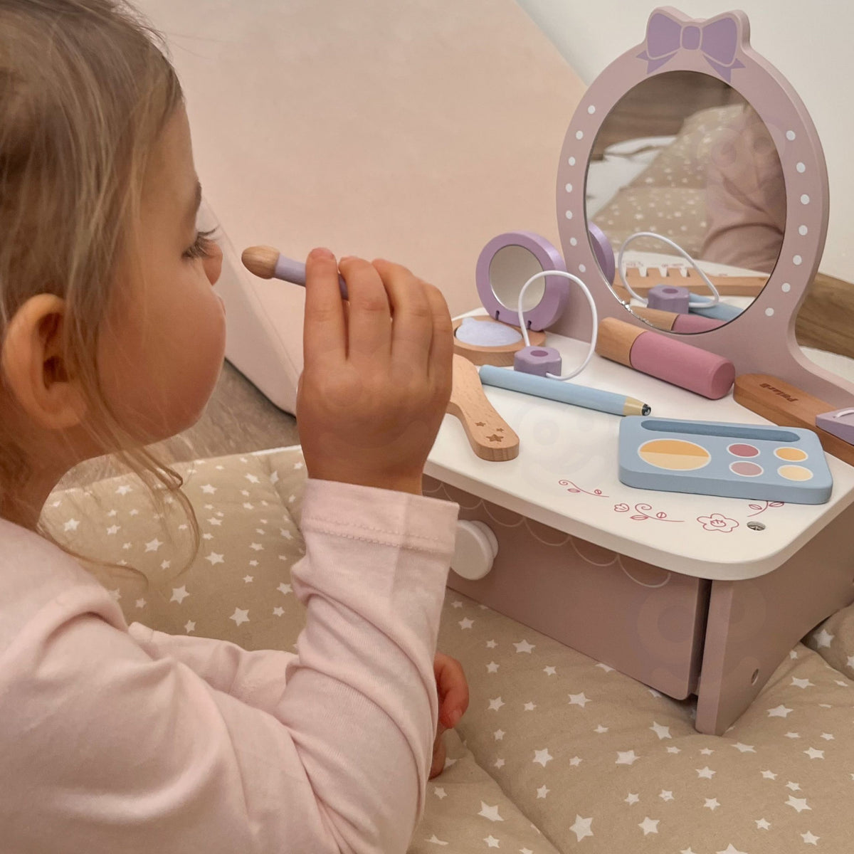 Viga wooden dressing table – mirror with crown