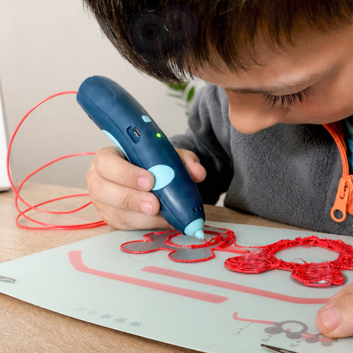 Woopie kids' 3D pen – three filament colours