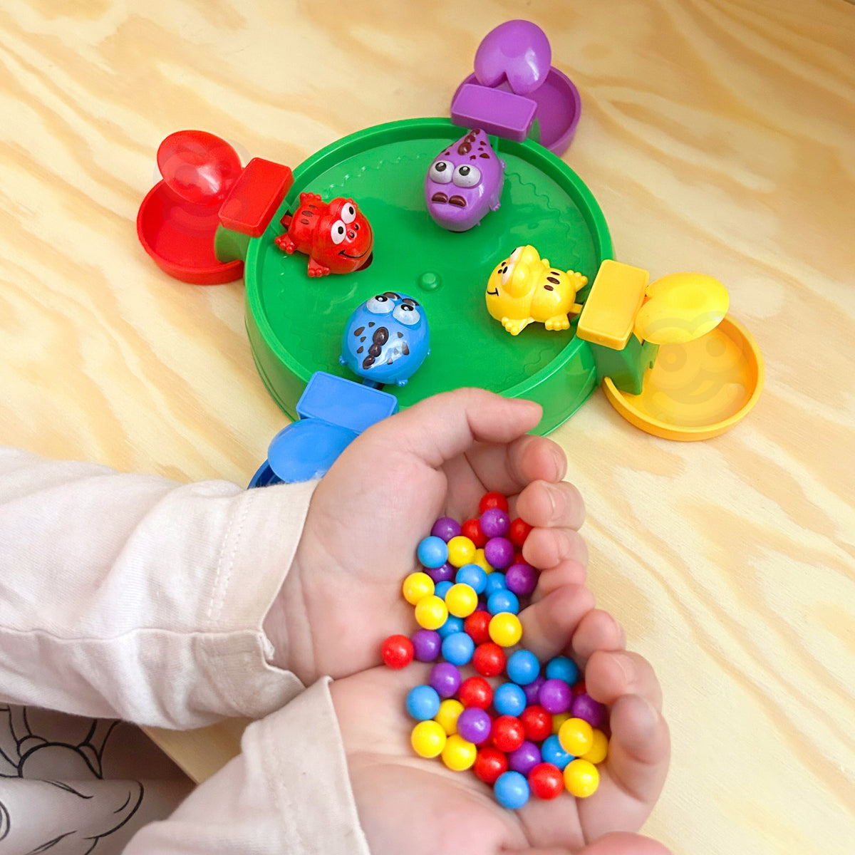 Hungry Frogs mini ball game box – Woopie