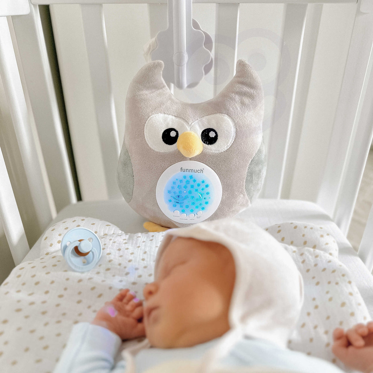 Woopie Baby owl sleep soother – buttons for lullabies and white noise
