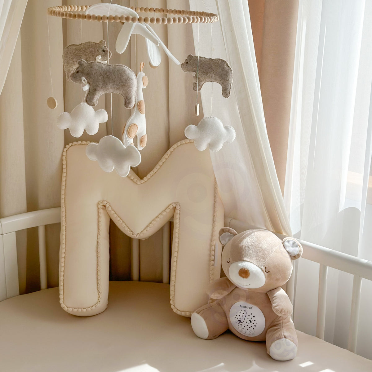 Woopie Baby lācītis ar projektoru – zvaigznes projicētas uz griestiem