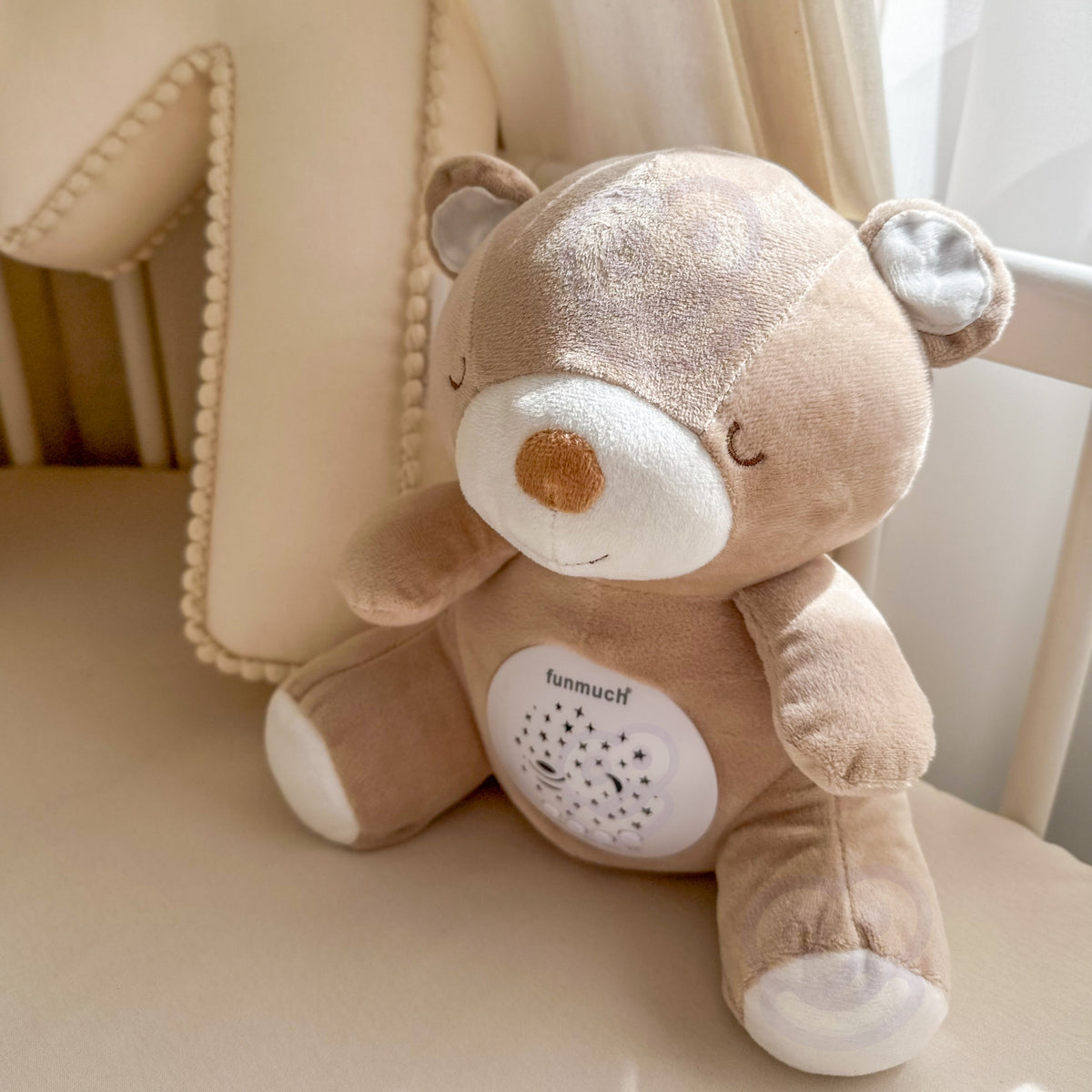Woopie Baby lācītis ar projektoru – vadības panelis ar pogām
