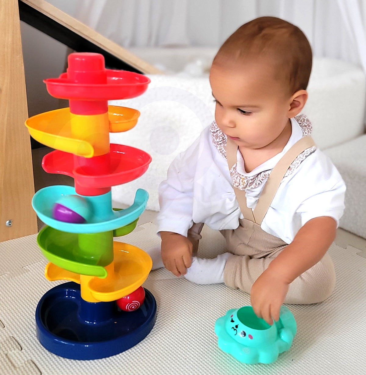 Woopie Baby spiral ball tower 2 – spiral tower