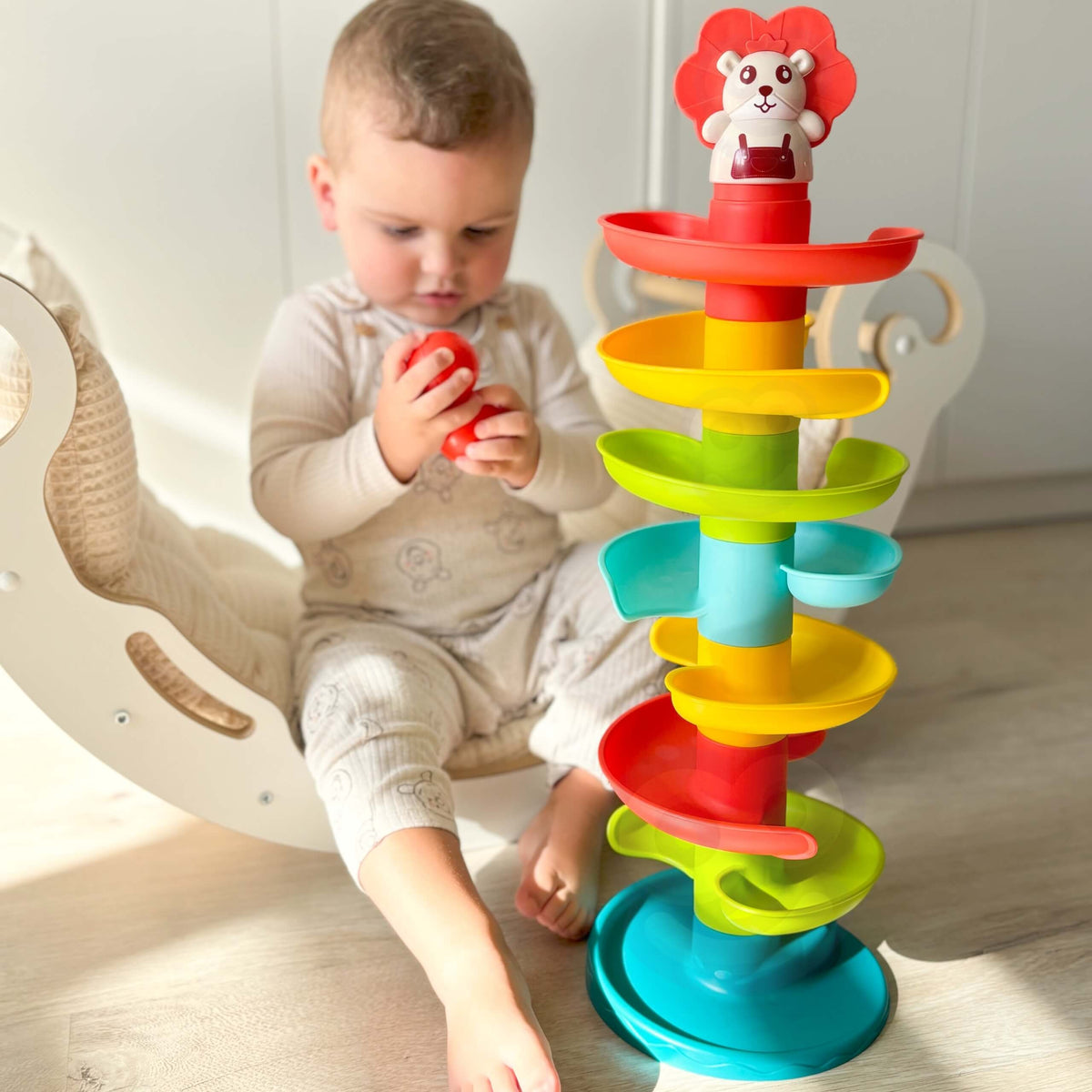 Woopie Baby spiral ball tower 6 – tall spiral tower