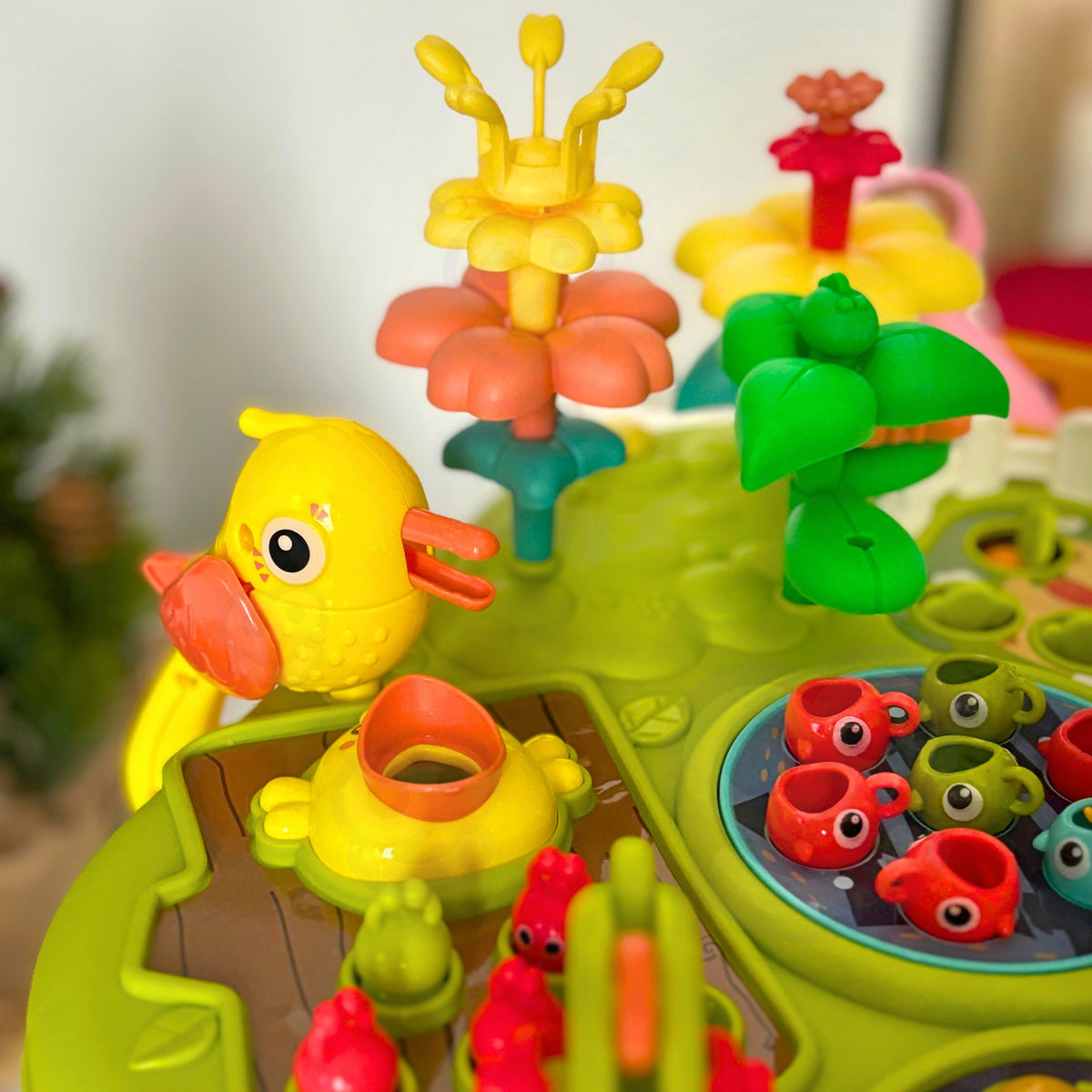 8-in-1 activity table – flower puzzle and windmill