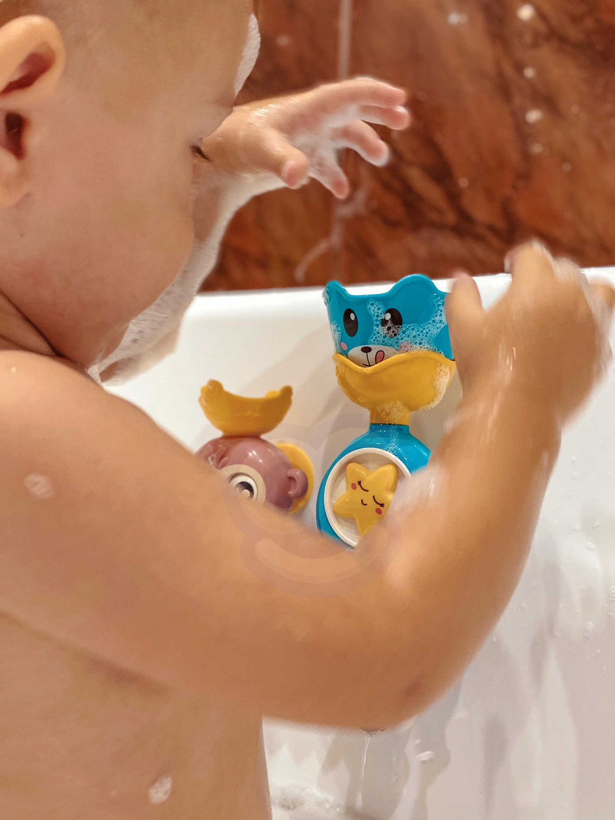 Woopie Baby monkey bath toy – pouring cup
