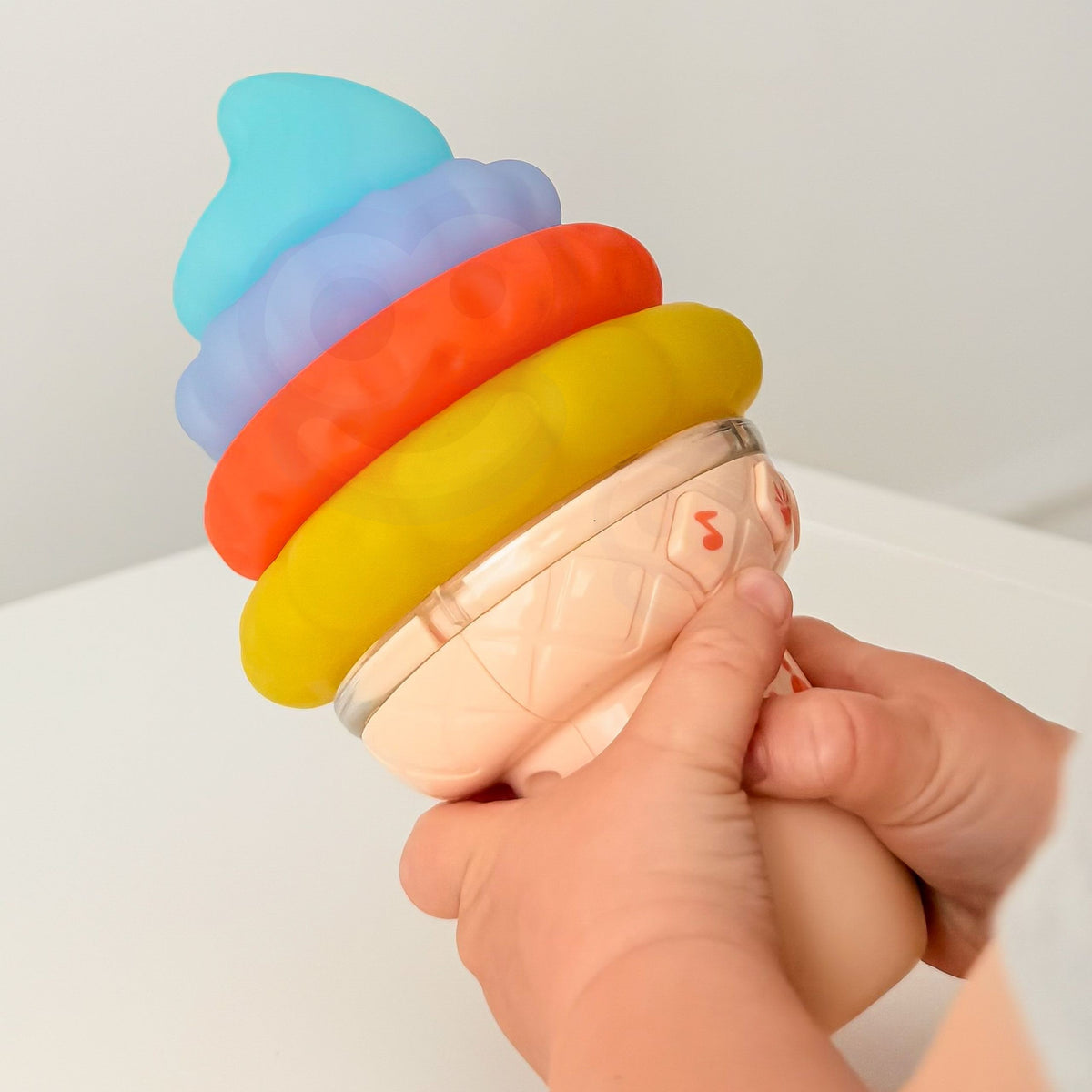 Woopie Baby musical ice cream – light-up cone