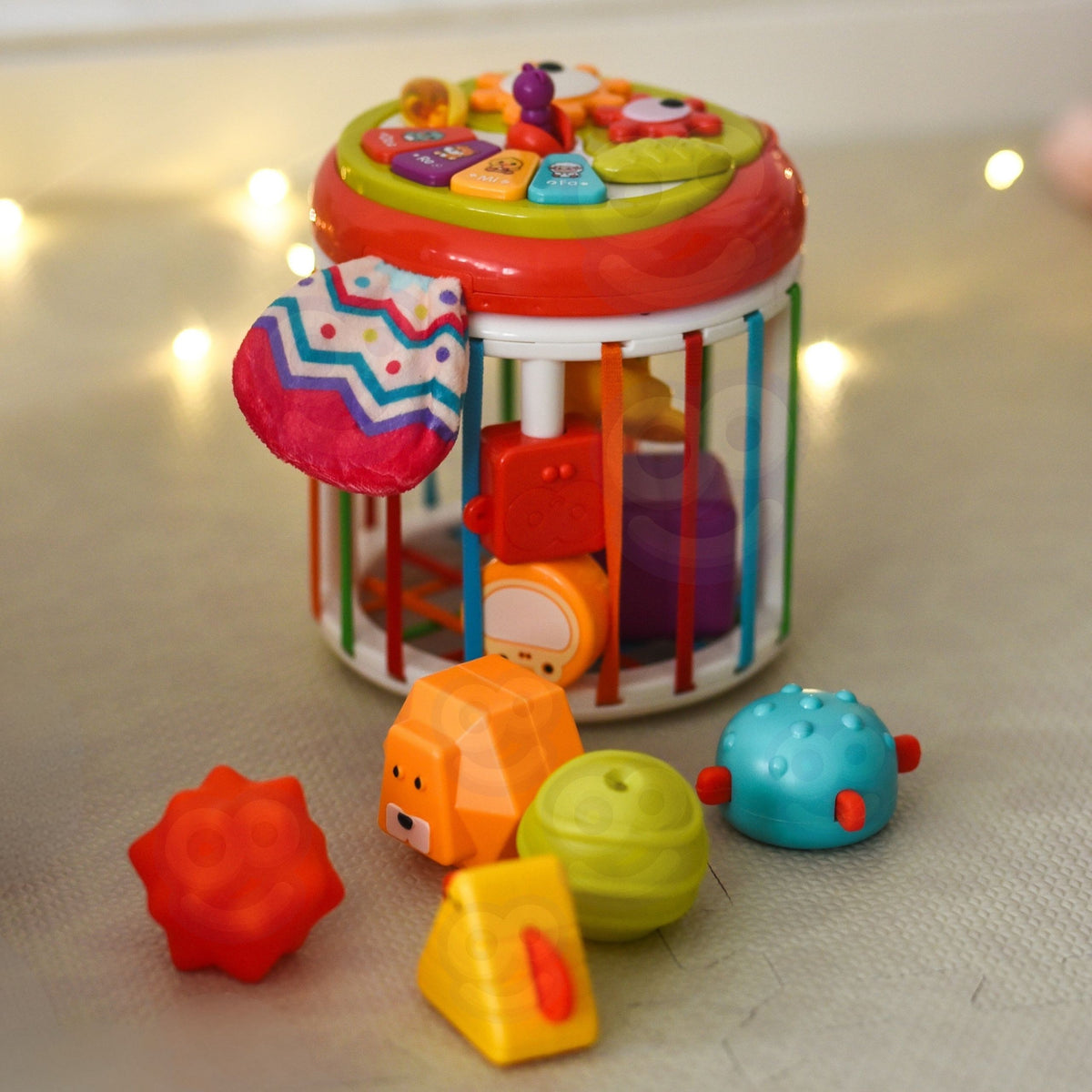 Sensory activity cube – music panel with two volume levels