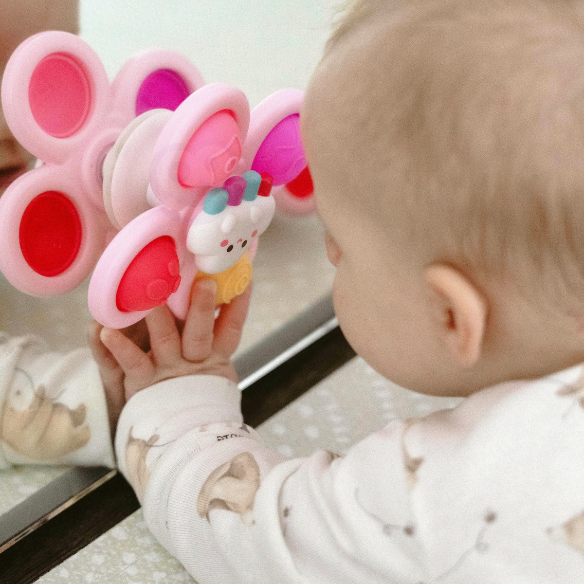 Sensory spinners – rubber pads to press and long spins