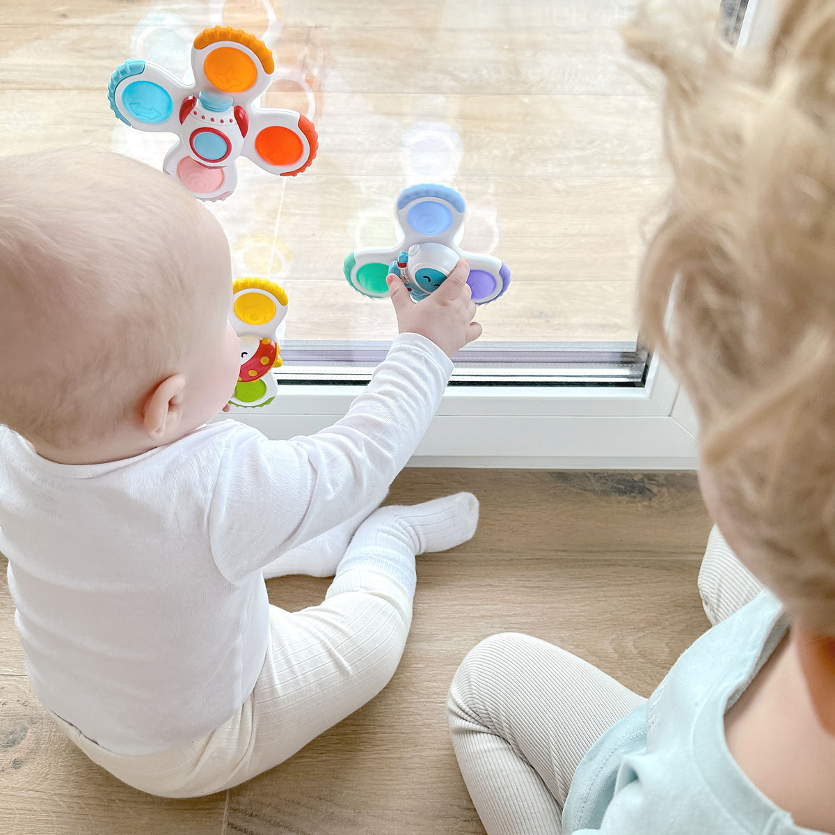 Woopie Baby space spinners – alien and UFO spinners
