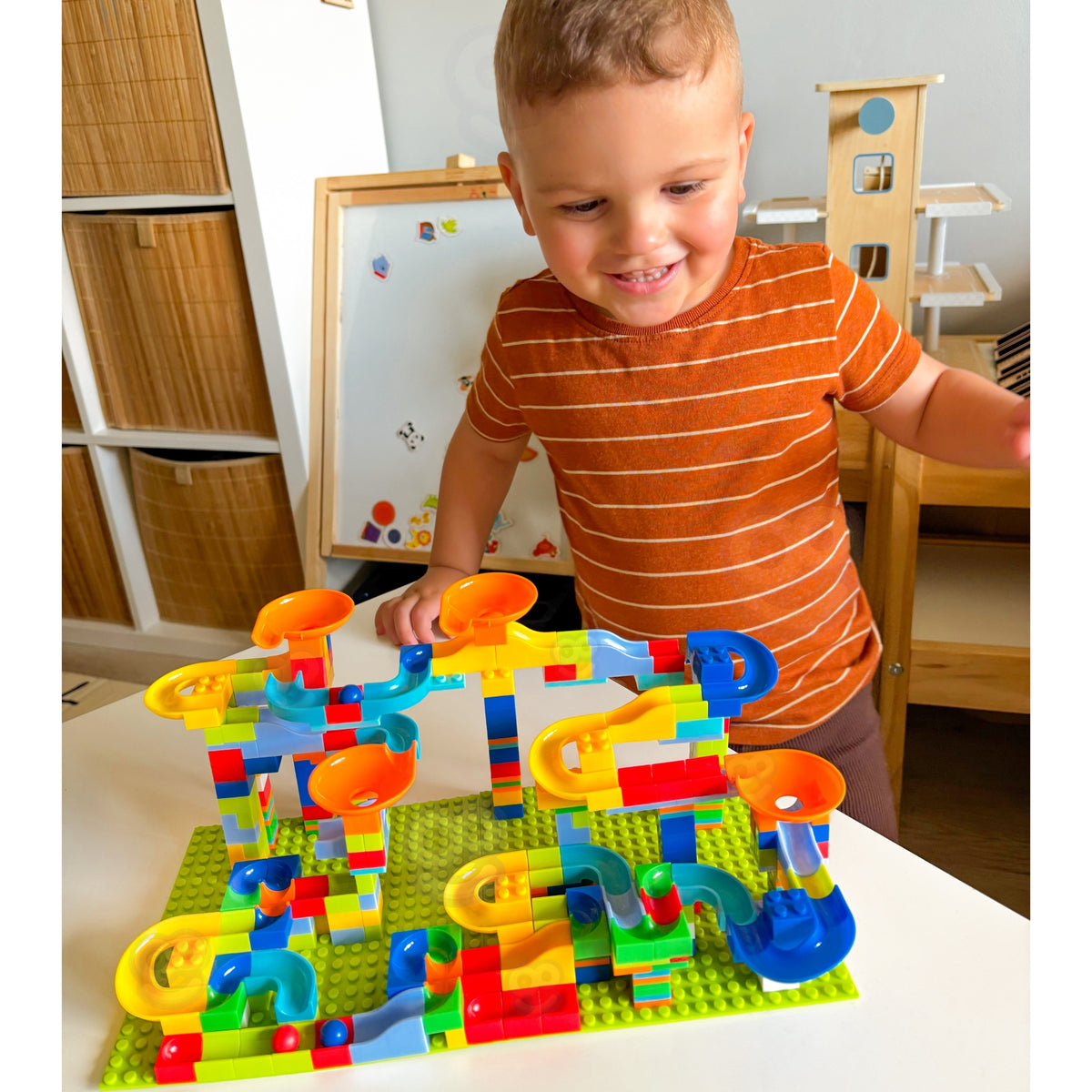 Woopie marble run blocks – tall marble run built