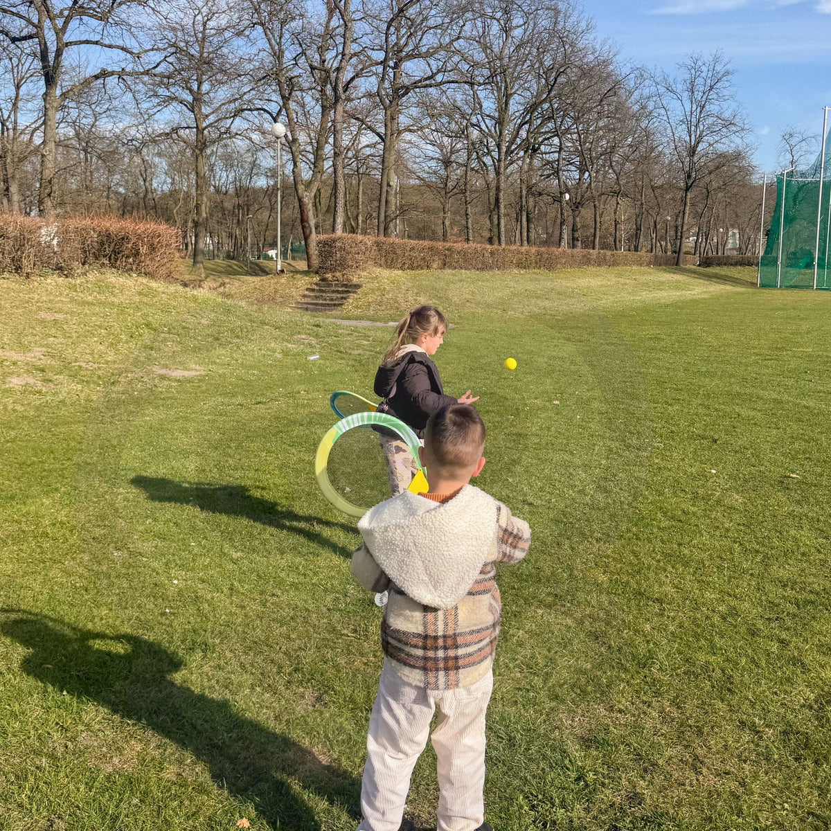 Foam badminton set – large hitting surface for easy play