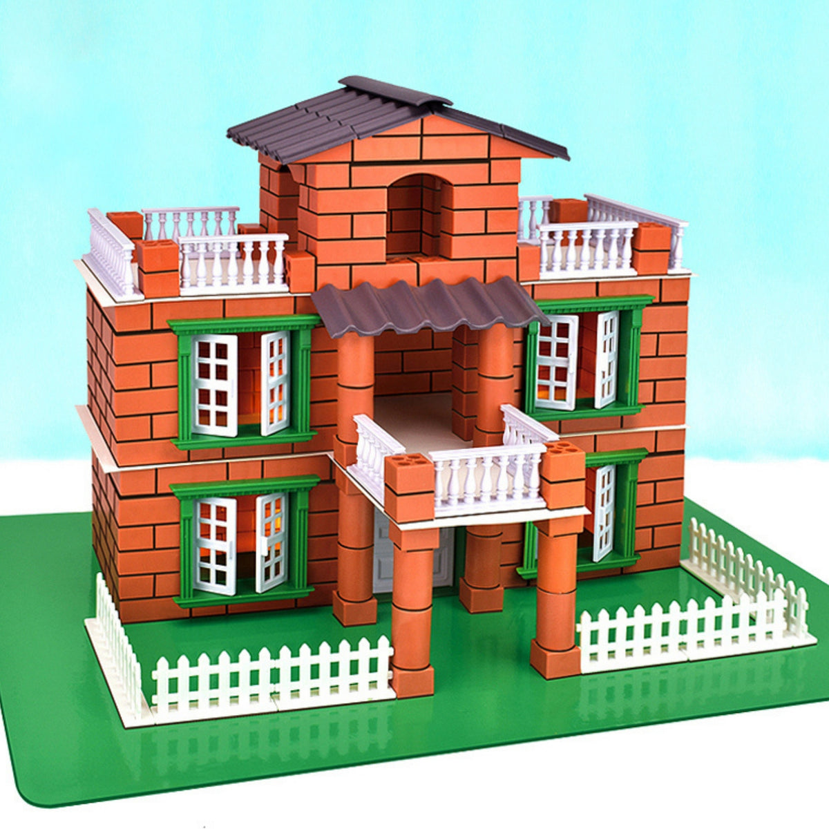 Woopie mini brick villa 357 – child-sized trowel and tools
