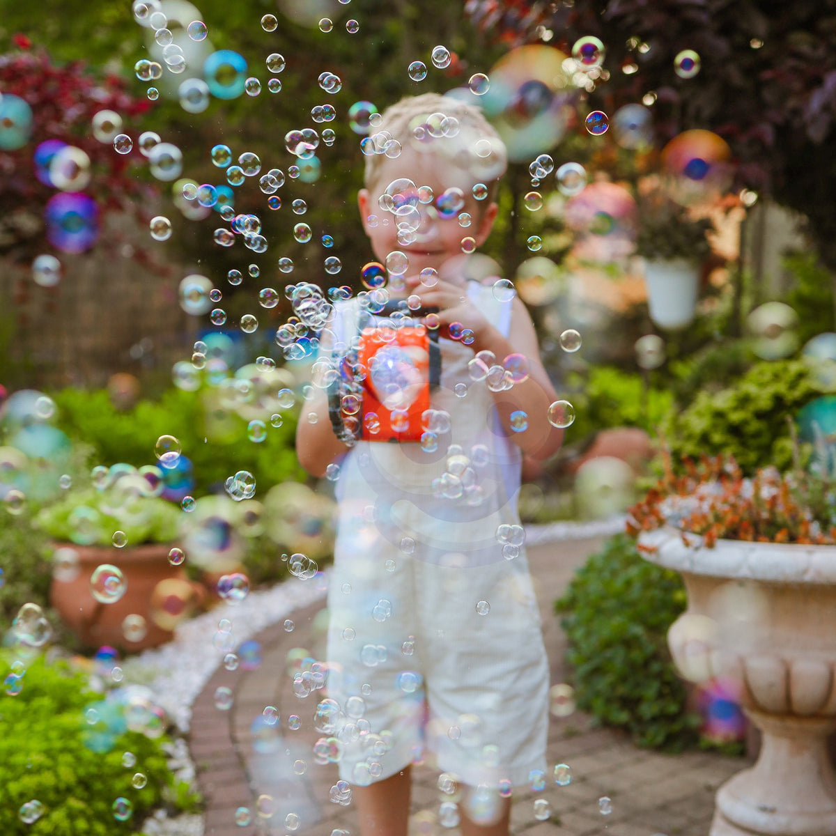 Woopie chainsaw bubble gun – bubbles from the rotating outlet
