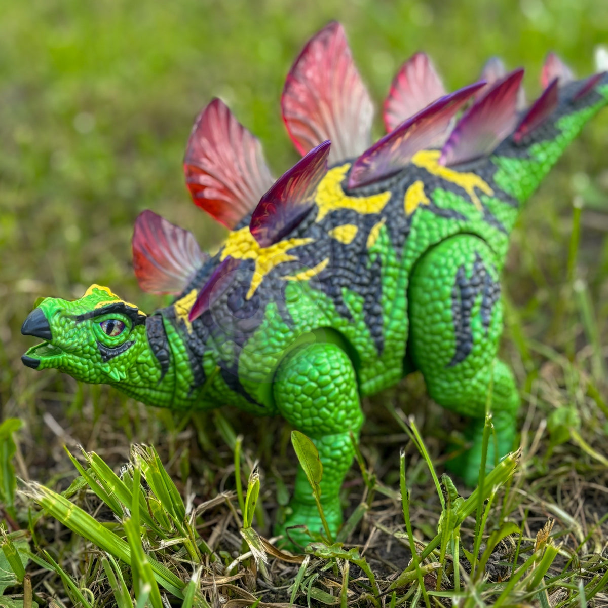 Woopie RC stegosaurus – head and tail in motion