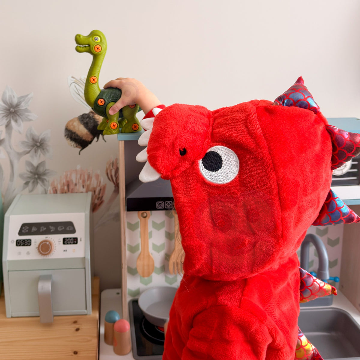 Woopie saskrūvējams dinozaurs – detaļas pirms salikšanas