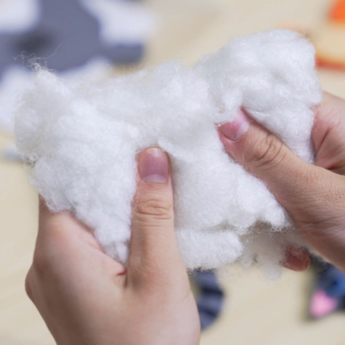 Woopie felt puppy sewing kit – keyring on a backpack