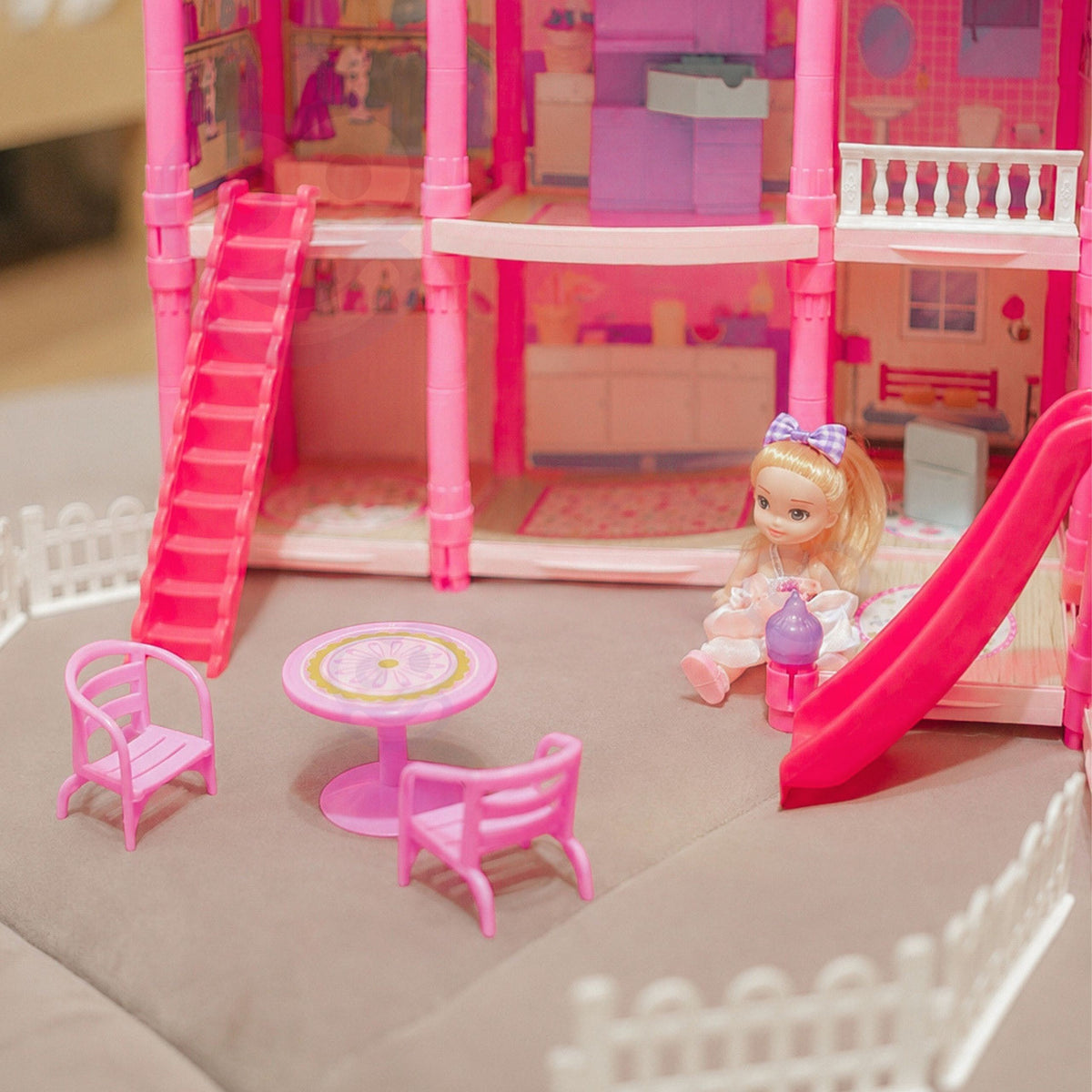 Woopie three-storey dollhouse – slide, stairs and terrace