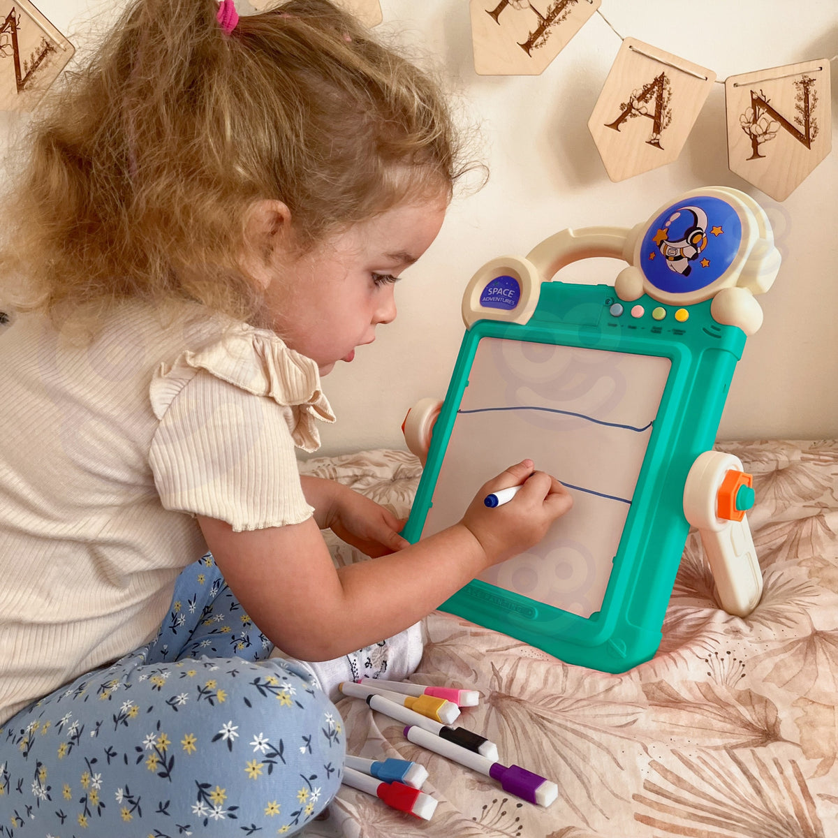 Double-sided board set in its box – Woopie