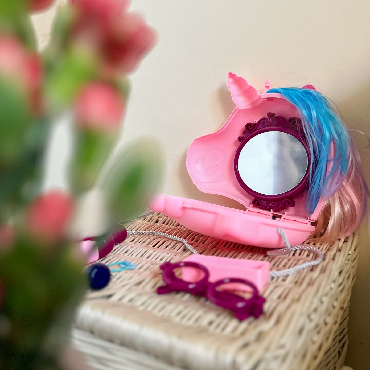 Woopie unicorn bag beauty salon – mirror, dryer and comb