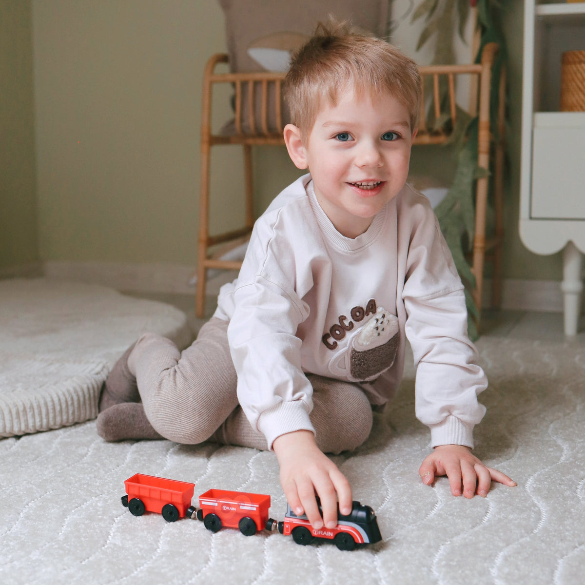 Electric toy train – locomotive with a light that shines while running