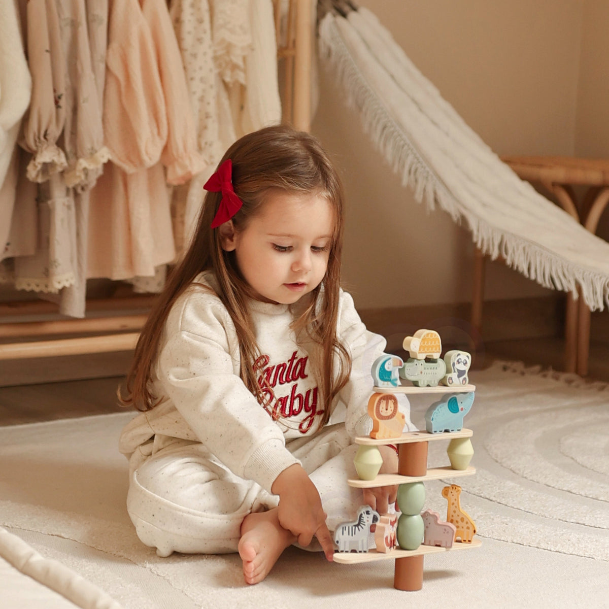 Wooden balancing animals – 12 animals to stack into towers