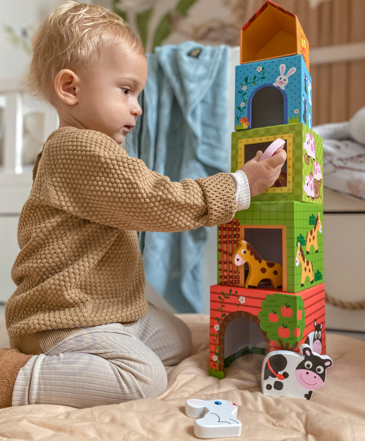 Fermas kubi – piecas ilustrētas dzīvnieku mājiņas
