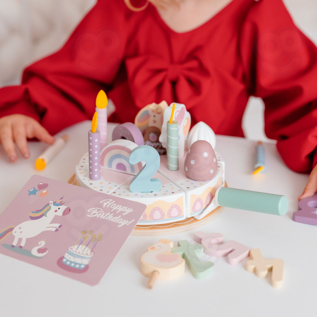 Wooden birthday cake – five candles and number toppers