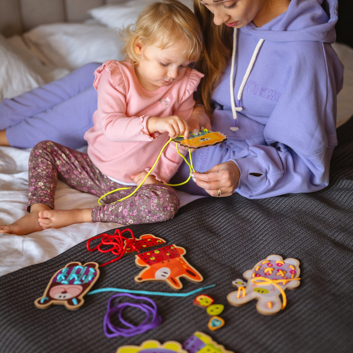 Wooden lacing animals – pieces to sew onto each animal