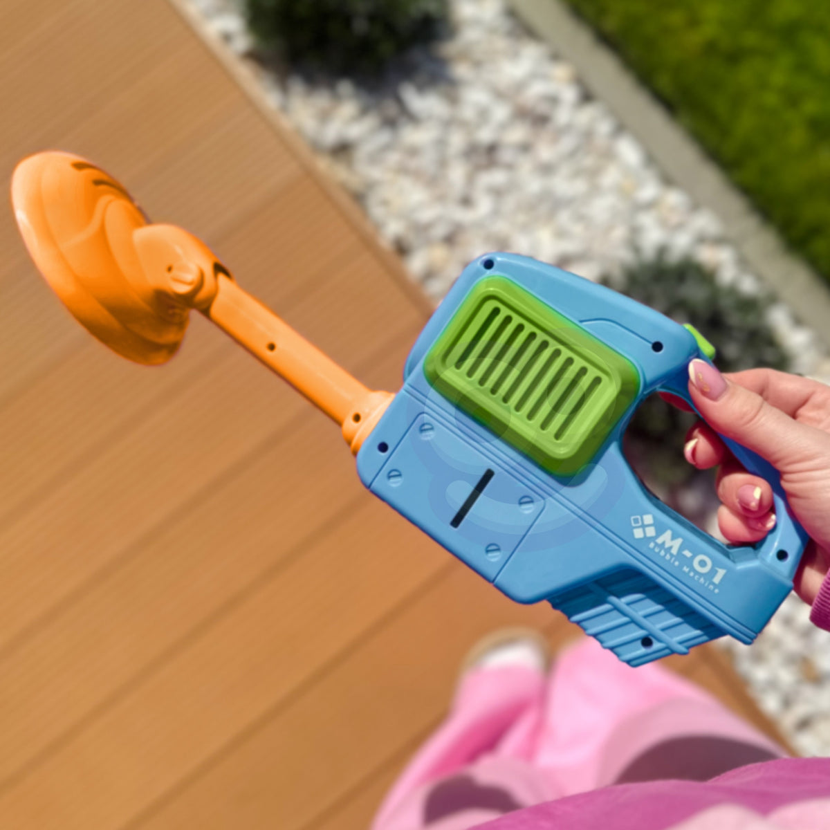 Woopie lawn mower bubble gun – garden bubble fun