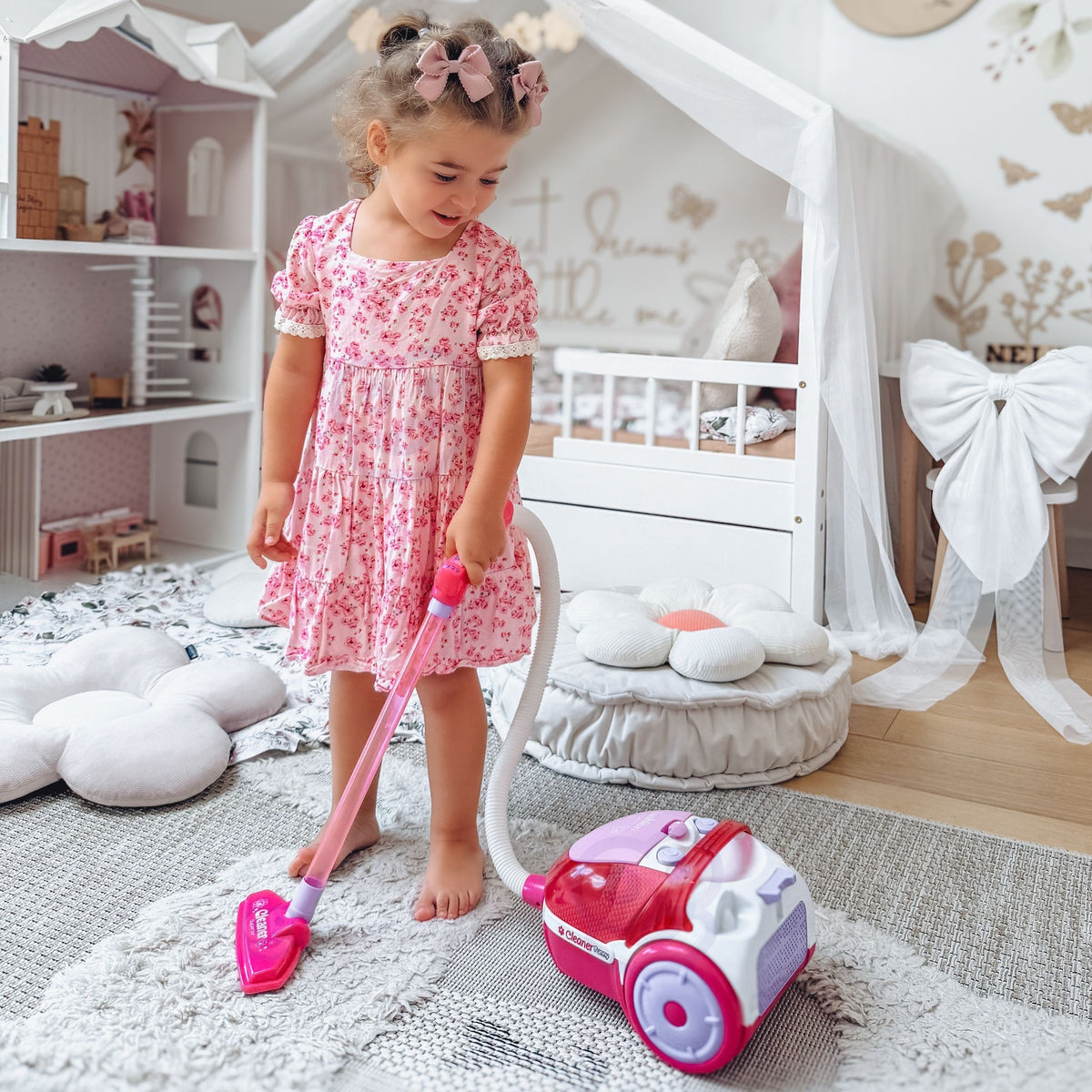 Woopie pink toy vacuum – pink vacuum body