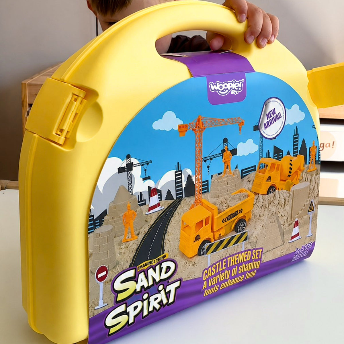 Sand walls made with moulds and road signs