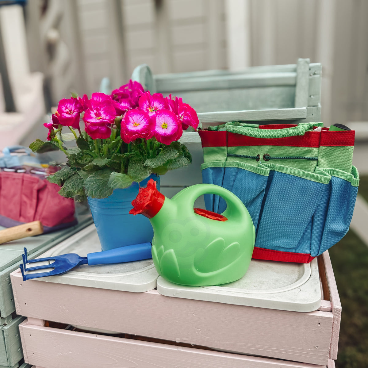 Woopie dinosaur gardening set – child planting in the garden