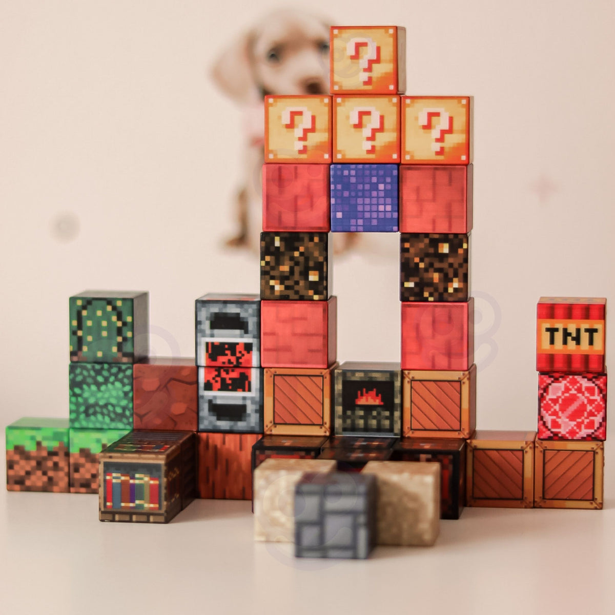 Magnetic cubes connecting quickly into houses and animals